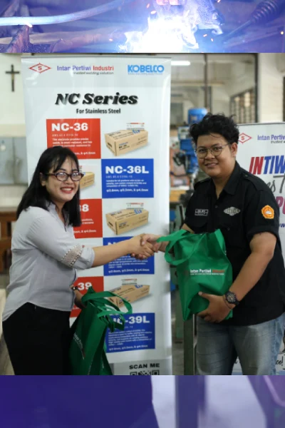 para juara demo pengelasan universitas sanata dharma yogyakarta