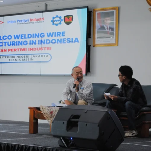 PT Intan Pertiwi Industri Gelar Seminar dan Workshop Pengelasan di PNJ